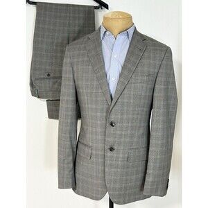 Jos A Bank Reserve 38R 32x30 Gray Plaid Marzotto Super 120s Wool Tailored Suit